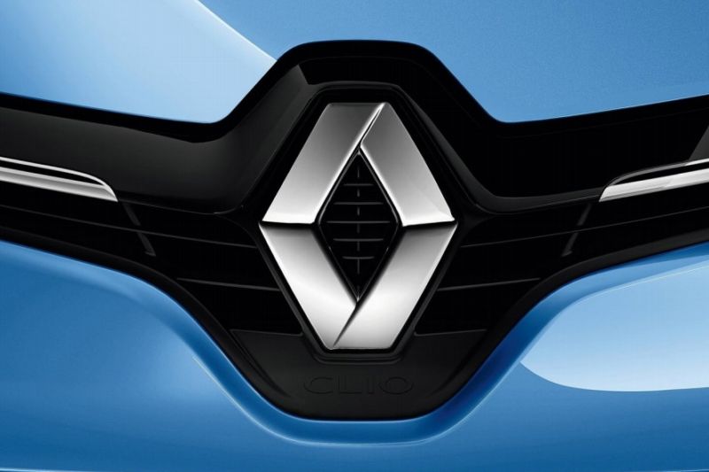 Renault těží z prodejů nových modelů.