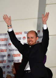 Syn tureckého prezidenta Bilal Erdogan.