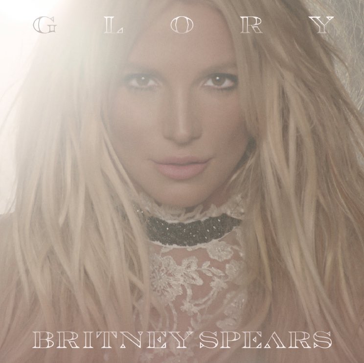 Přebal desky Glory od Britney Spears.