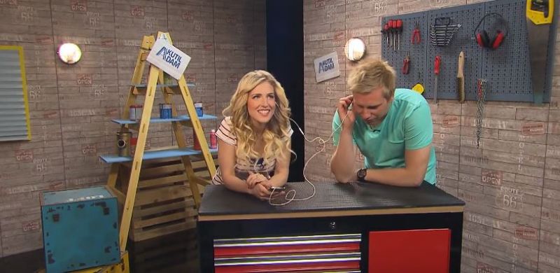 Kutilové Adam a Lucie znají vychytávku, díky které ochráníte kabel u sluchátek. Kutilové Adam a Lucie znají vychytávku, díky které ochráníte kabel u sluchátek.