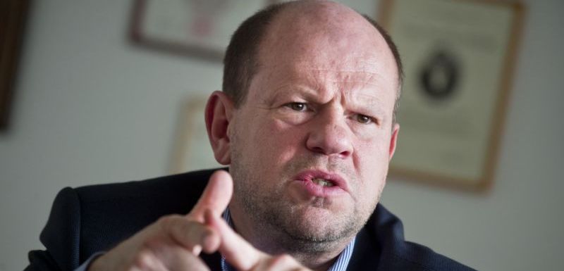 Petr Kužel. 