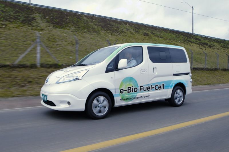 Až 600 kilometrů dojezdu nabízí prototyp elektromobilu značky Nissan.