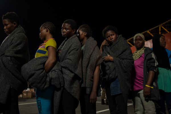 Na severu Itálie se v posledních týdnech začali hromadit migranti.