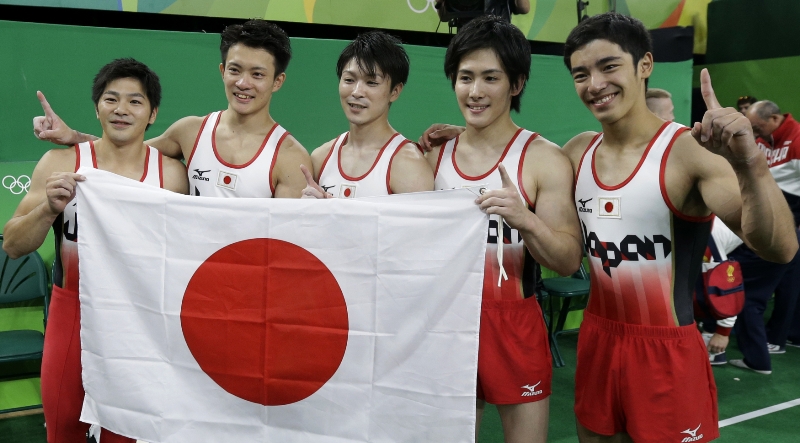 Japonští gymnasté získali na OH v Riu zlato po 12 letech.