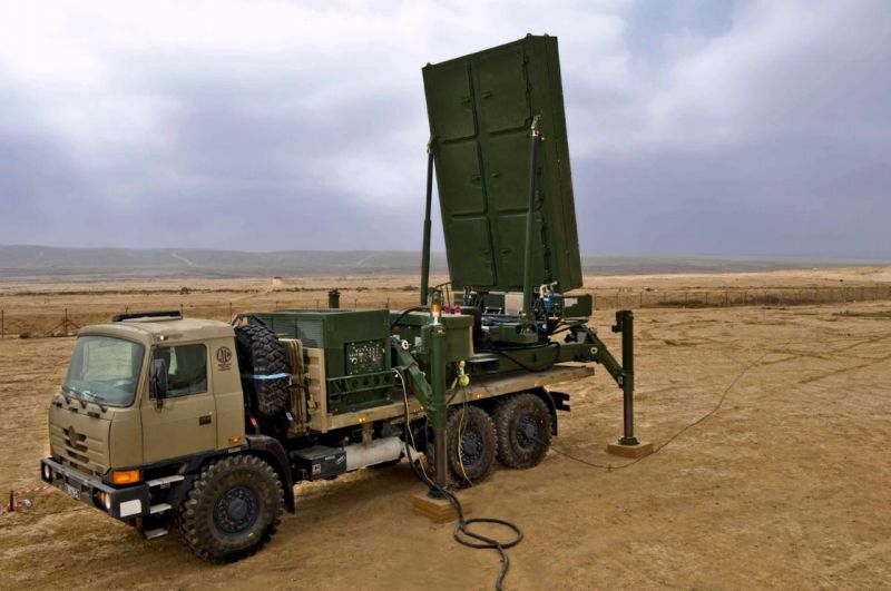 Izraelský radar na podvozku české Tatry. Izraelský radar na podvozku české Tatry.