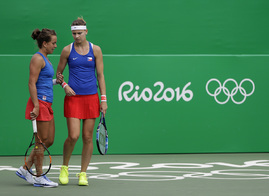 Barbora Strýcová a Lucie Šafářová.
