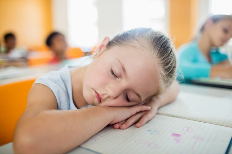 Americká studie tvrdí, že pro zdravý vývoj dítěte je nejlepší, aby chodilo spát brzy.
