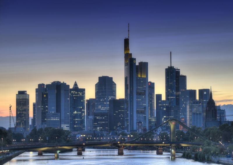 Commerzbank Tower ve Frankfurtu nad Mohanem.