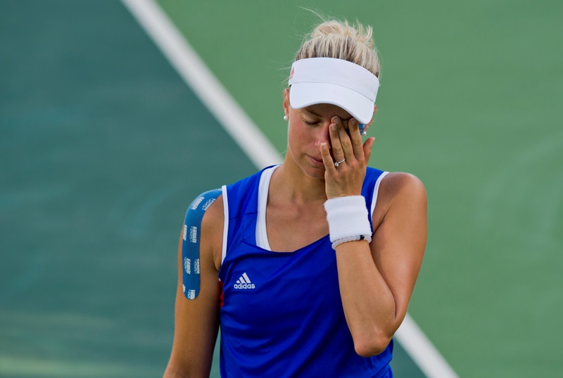 Smutná Andrea Hlaváčková.