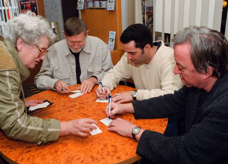 Herci divadla Ypsilon (zprava) Jiří Lábus, Martin Dejdar a Jan Schmid.