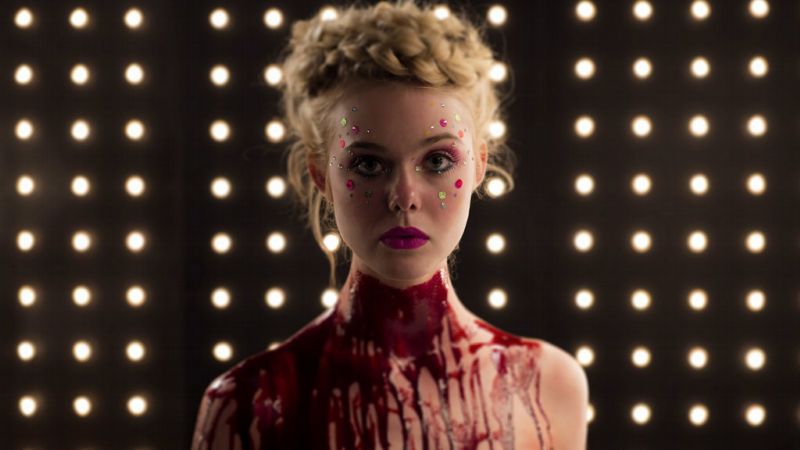 Nový film The Neon Demon míří do kin.