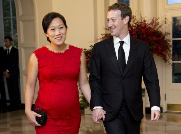 Podnikatel Mark Zuckerberg s manželkou Priscillou Chan.