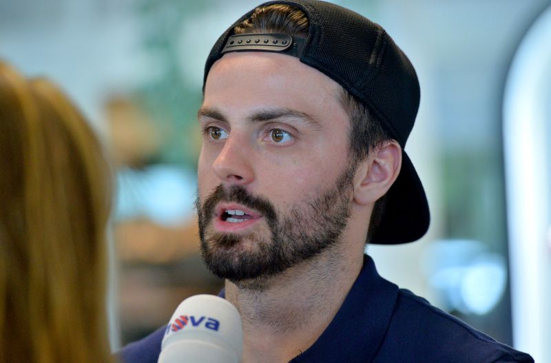 Útočník české reprezentace Michal Řepík se vrací do KHL.
