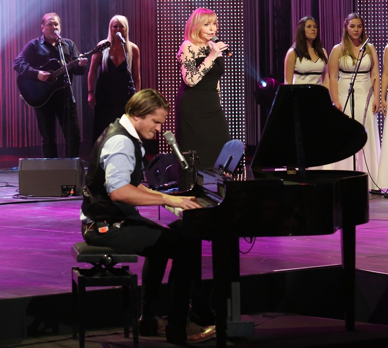 Hana Zagorová požádala Ondřeje Gregora, zda by jí složil píseň na nové album.