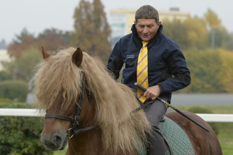 Josef Váňa.