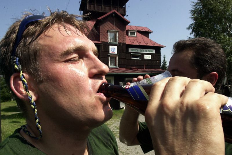 Dopis má podpořit návrh proti trestání cyklistů za alkohol (ilustrační foto). Dopis má podpořit návrh proti trestání cyklistů za alkohol (ilustrační foto).