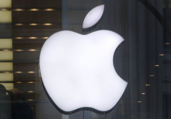 EK uvedla, že Irsko poskytovalo společnosti Apple neoprávněné daňové výhody.