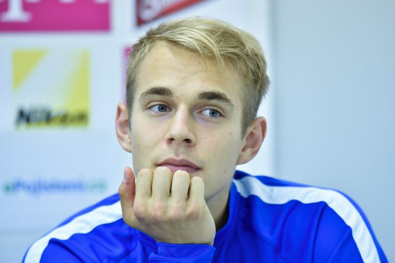 Debutant v dresu české reprezentace Lukáš Pokorný.