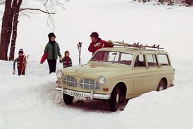 Volvo P220 Amazon.
