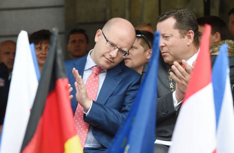 Bohuslav Sobotka (vlevo) a olomoucký primátor Antonín Staněk.