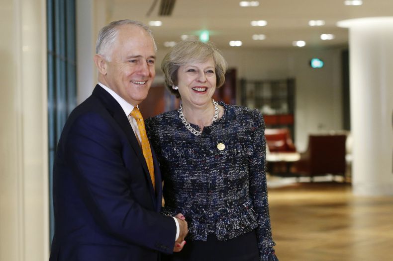 Australský premiér Malcolm Turnbull a britská premiérka Theresa Mayová.