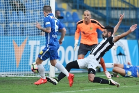 Česká liga zatím součástí sdružení Evropské profesionální fotbalové ligy není.