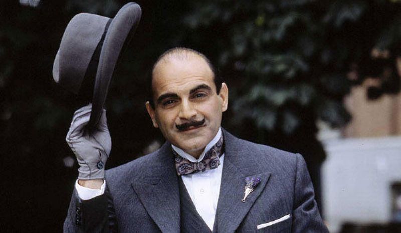Detektiv všech dob Hercule Poirot.