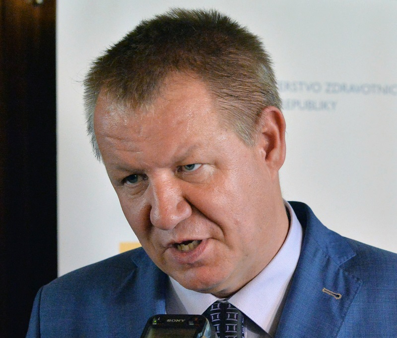 Ministr zdravotnictví Svatopluk Němeček. 