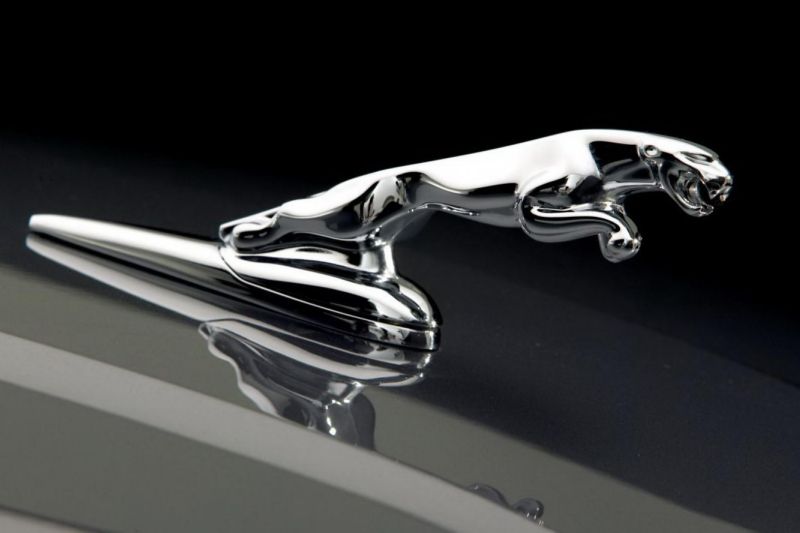 Na Slovensku začala výstavba továrny automobilky Jaguar Land Rover.