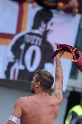 Francesco Totti platí v Římě za největší ikonu.