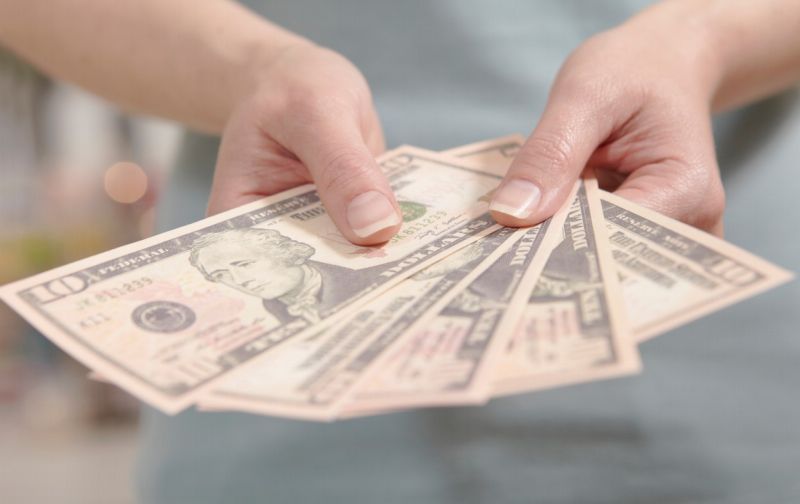 MMF schválil uvolnění jedné miliardy USD z půjčky pro Ukrajinu. MMF schválil uvolnění jedné miliardy USD z půjčky pro Ukrajinu.