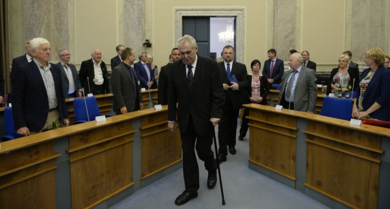 Prezident Miloš Zeman na jednání tripartity.