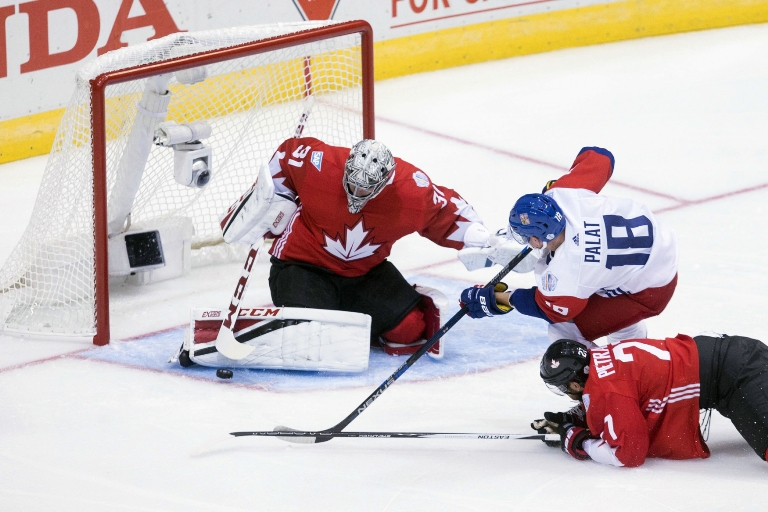 Carey Price si v národním dresu Kanady zachytal poprvé od olympijských her v Soči. 
