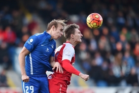Slavia se střetne s Libercem, za který nastoupí její bývalý hráč Martin Latka.