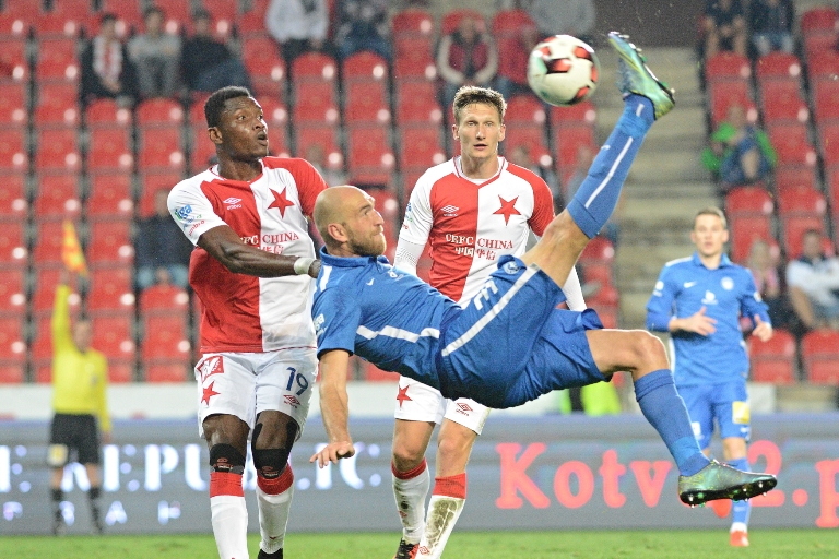 Martin Latka proti Slavii převedl slušný výkon. Liberec přesto jednou inkasoval.