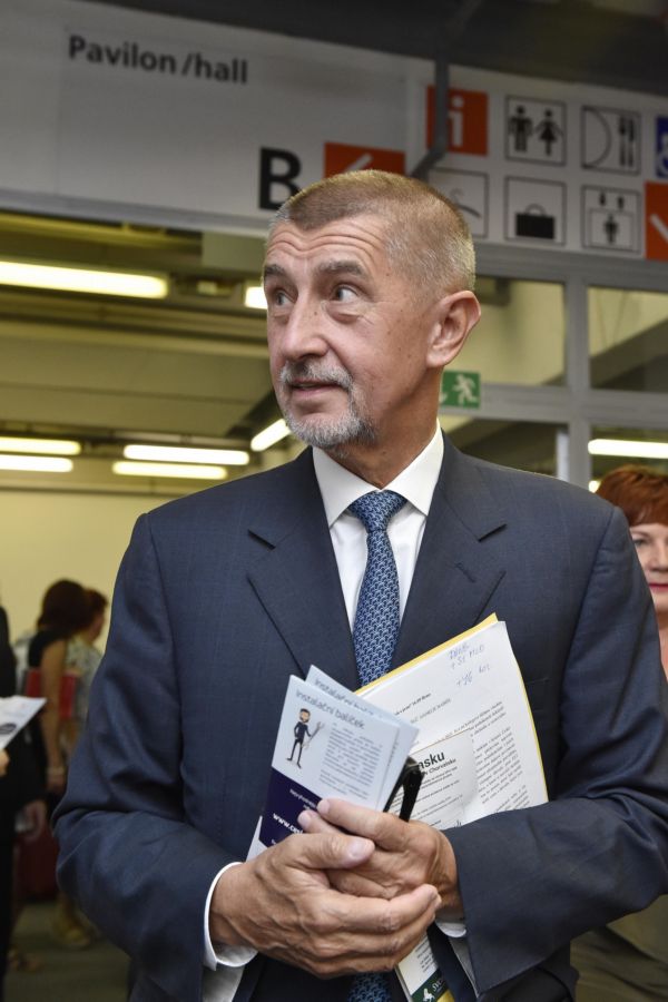 Vicepremiér Andrej Babiš řekl, že nejvyšší prioritu budou mít v rozpočtu dopravní stavby. Vicepremiér Andrej Babiš řekl, že nejvyšší prioritu budou mít v rozpočtu dopravní stavby.