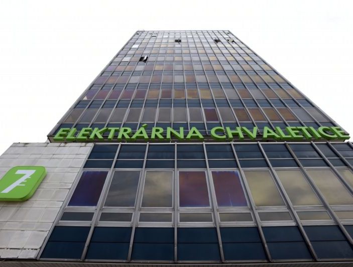 Elektrárna Chvaletice. 