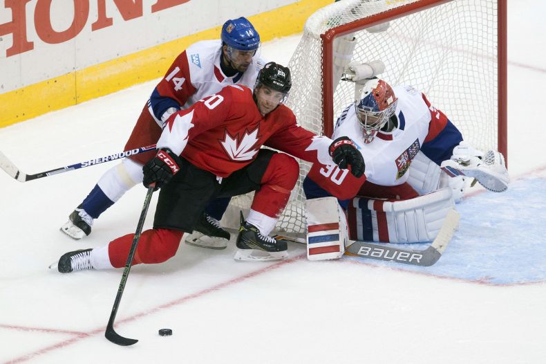 Tomáš Plekanec v duelu proti Kanadě.