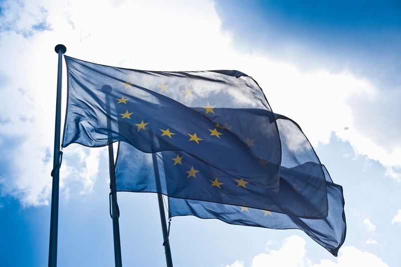 Vlajka EU. 