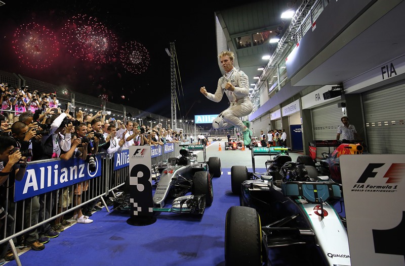 Možná se našel lék na 16 let trvající chronické onemocnění formule 1. Tedy někdo, kdo ví, co je to promovat sport. Možná se našel lék na 16 let trvající chronické onemocnění formule 1. Tedy někdo, kdo ví, co je to promovat sport.