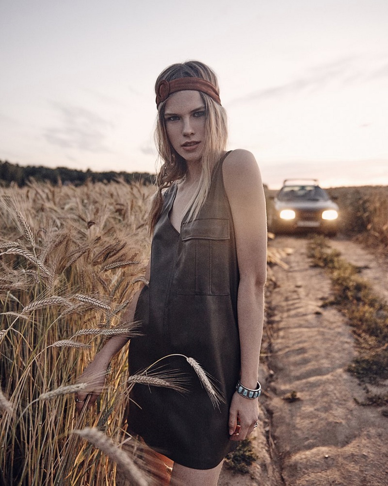 Modelka Anna Feschenko. 