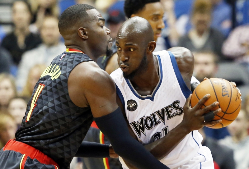 Čtyřicetiletý Kevin Garnett končí kariéru v NBA. 
