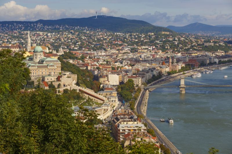 Budapešť.