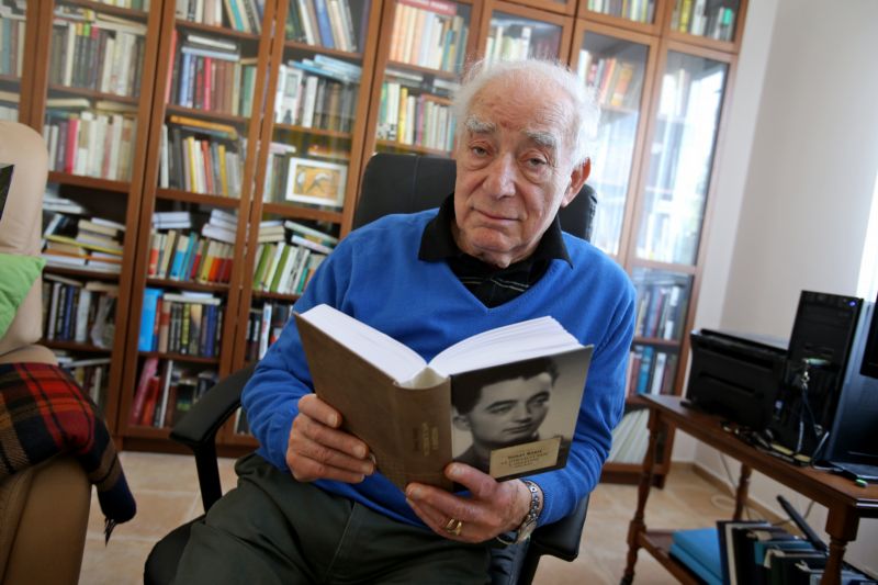 Profesor Tomáš Radil.