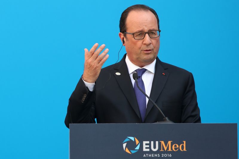 Francouzský prezident François Hollande. Francouzský prezident François Hollande.