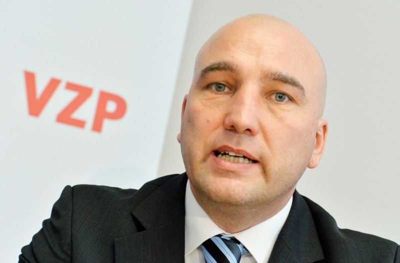 Ředitel VZP Zdeněk Kabátek. Ředitel VZP Zdeněk Kabátek.
