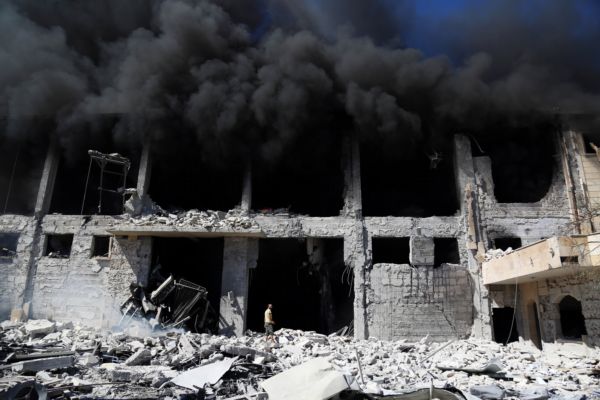 Zničené Aleppo.