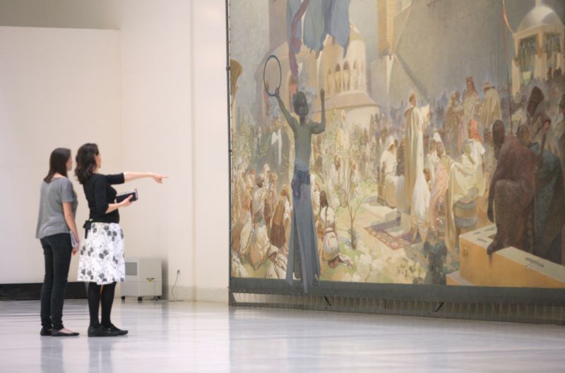 Slovanská epopej, expozice ve Veletržním paláci.