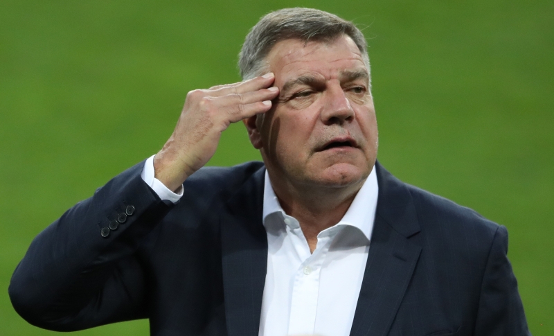 Sam Allardyce skončil u anglické reprezentace, kterou nevedl příliš dlouho.