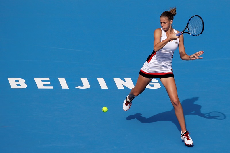 Tenistka Karolína Plíšková odvrátila na turnaji v Pekingu v koncovce zápasu s Ruskou Darjou Kasatkinovou mečbol a po výhře 3:6, 7:5, 7:6 v druhém kole postoupila do osmifinále. Tenistka Karolína Plíšková odvrátila na turnaji v Pekingu v koncovce zápasu s Ruskou Darjou Kasatkinovou mečbol a po výhře 3:6, 7:5, 7:6 v druhém kole postoupila do osmifinále.